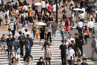 伊兰加本场数据：2次助攻，5射2正，2次创造良机，评分8.4分